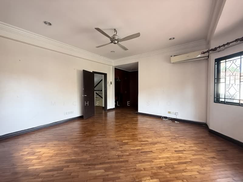 Semi-Detached House for Sale in Taman Bukit Segar (Cheras) - Michelle Siow - Living Room - PropertyGuru.com.my
