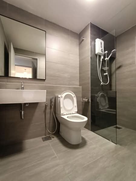 Service Residence for Rent at Maya Bay Residences @ Gamuda Cove - Chris Lee - Bathroom - PropertyGuru.com.my
