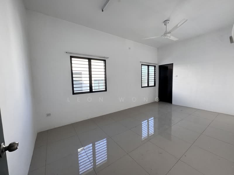 2-storey Terraced House for Sale in Taman Scientex Rawang (Rawang) - LEON WONG - Interior - PropertyGuru.com.my