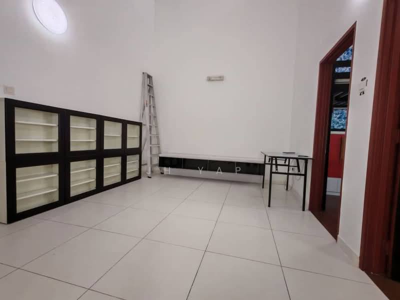 2-storey Terraced House for Sale in Taman Lagenda Putra (Kulai) - JH Yap - Living Room - PropertyGuru.com.my