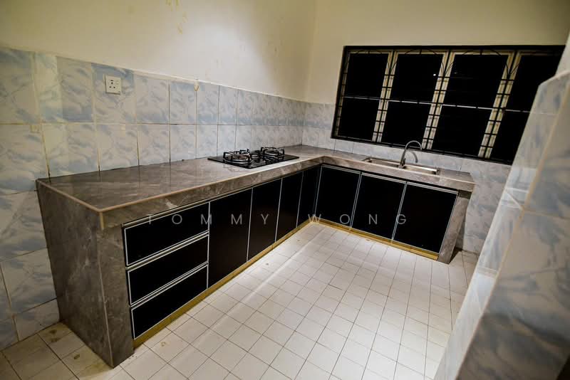 Serdang Raya untuk Untuk Dijual - RM 679,000, Mac 2026 - Kitchen - PropertyGuru.com.my