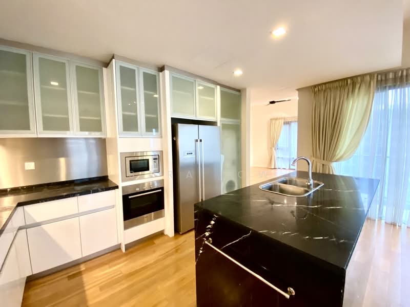Service Residence for Sale at St Mary Residences - Sara Low - Kitchen - PropertyGuru.com.my
