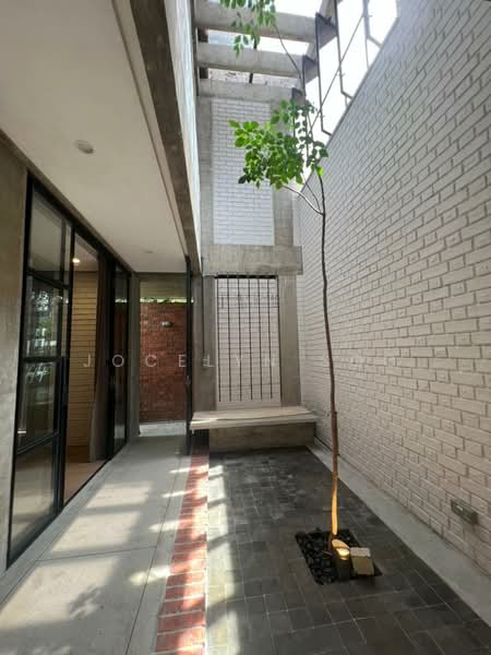 2-storey Terraced House for Sale in Taman Desa (Kuala Lumpur) - Jocelyn Soo - Exterior - PropertyGuru.com.my