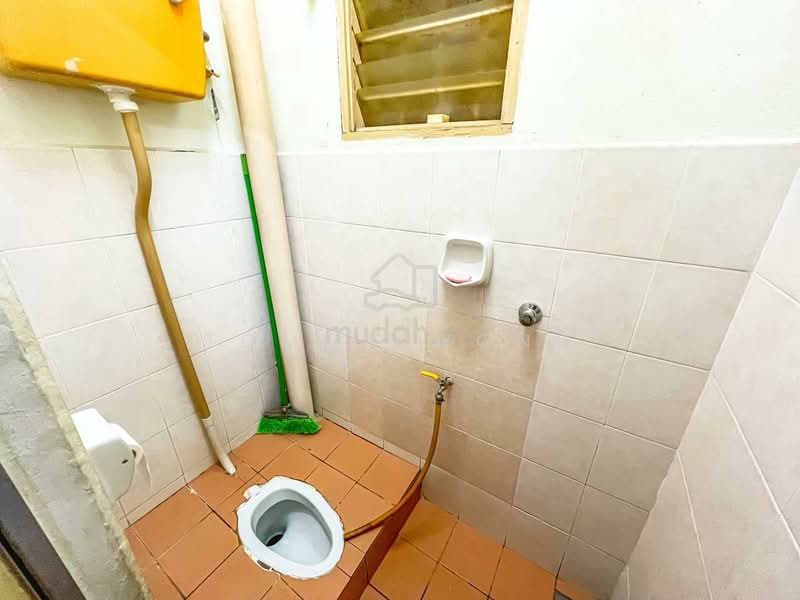 Bandar Mahkota Cheras untuk Untuk Dijual - RM 520,000, Mac 2026 - Bathroom - PropertyGuru.com.my