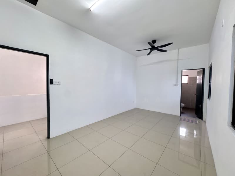 2-storey Terraced House for Sale in Taman Scientex Rawang (Rawang) - LEON WONG - Interior - PropertyGuru.com.my