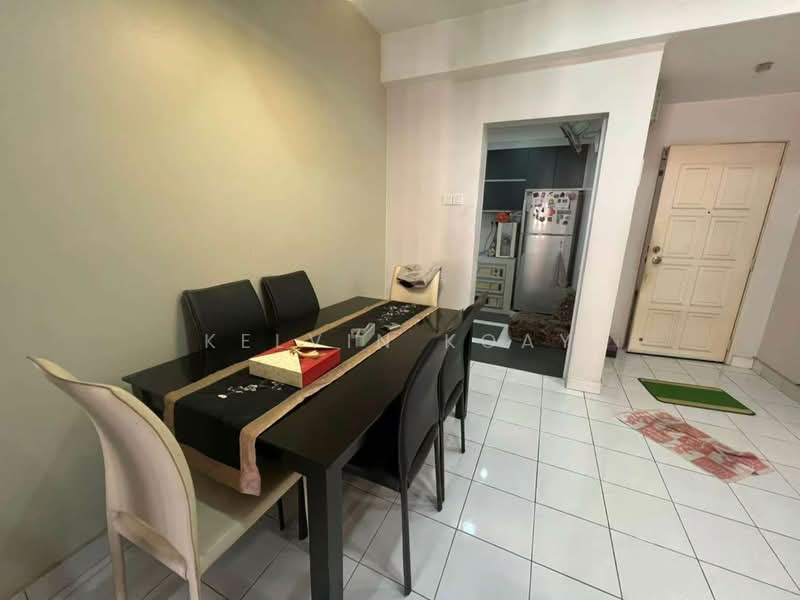 Condominium for Sale at The Aliff Residences (Alif Utama) - Kelvin Koay - Dining Room - PropertyGuru.com.my