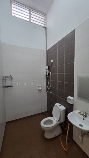 Taman Naluri Indah untuk Untuk Disewa - RM 2,500 /bulan, Mac 2026 - Bathroom - PropertyGuru.com.my