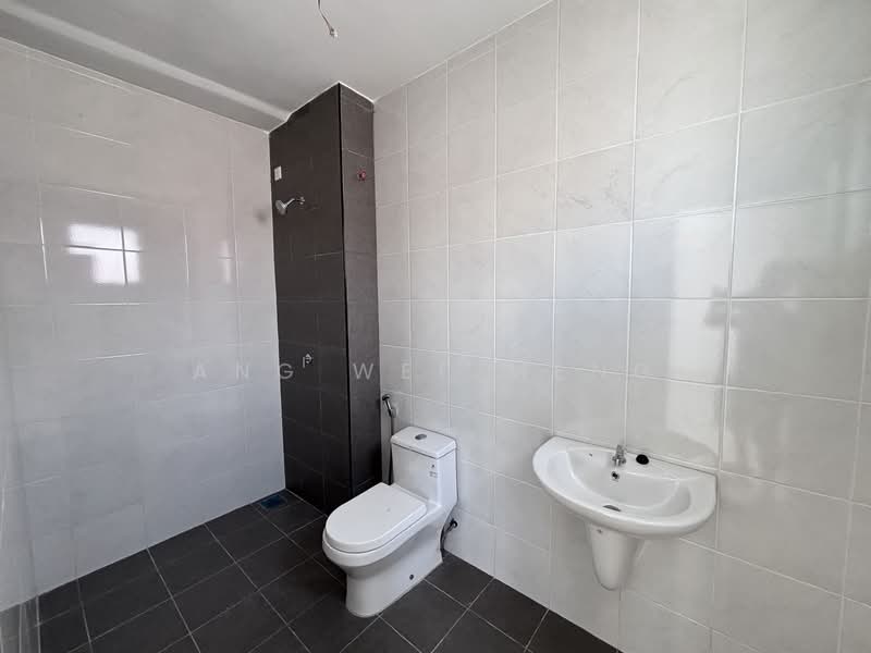 2-storey Terraced House for Rent in Pasir Gudang (Johor) - Ang Wee Meng - Bathroom - PropertyGuru.com.my