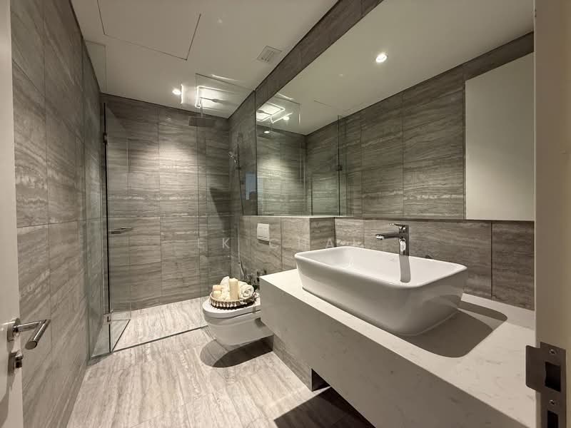 Service Residence for Sale at Jewel by Oxley KLCC - EK Chai - Bathroom - PropertyGuru.com.my