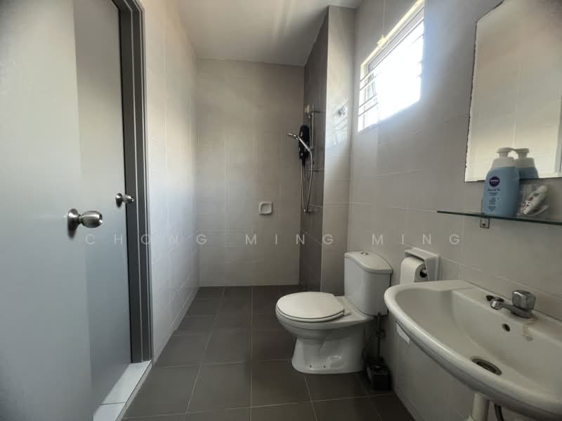 2-storey Terraced House for Sale in S2 Heights (Seremban 2) - Chong Ming Ming - Bathroom - PropertyGuru.com.my