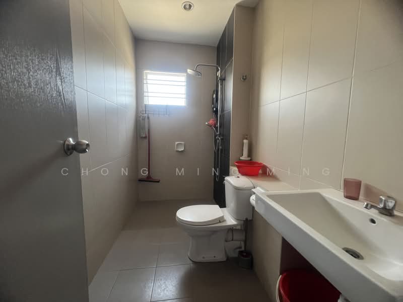 2-storey Terraced House for Sale in S2 Heights (Seremban 2) - Chong Ming Ming - Bathroom - PropertyGuru.com.my