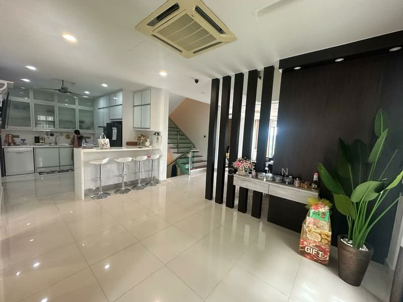Semi-Detached House for Sale in Taman Melawati (Ulu Kelang) - calvin Chin - Kitchen - PropertyGuru.com.my