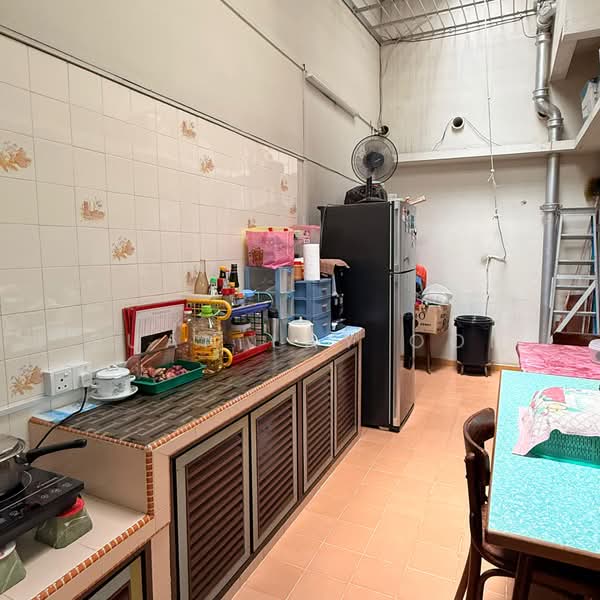 2-storey Terraced House for Sale in Pulau Tikus (Penang) - Suan Lay Ooi - Kitchen - PropertyGuru.com.my