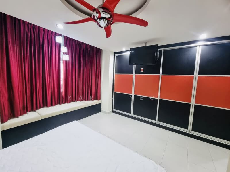 Service Residence for Sale at Tebrau City Residences - Karen Yeo - Bedroom - PropertyGuru.com.my