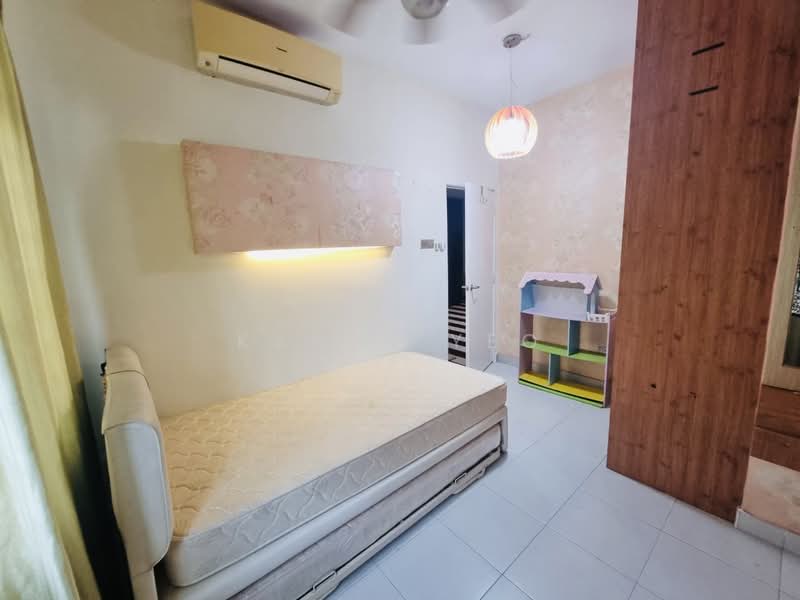 Service Residence for Sale at Tebrau City Residences - Karen Yeo - Bedroom - PropertyGuru.com.my