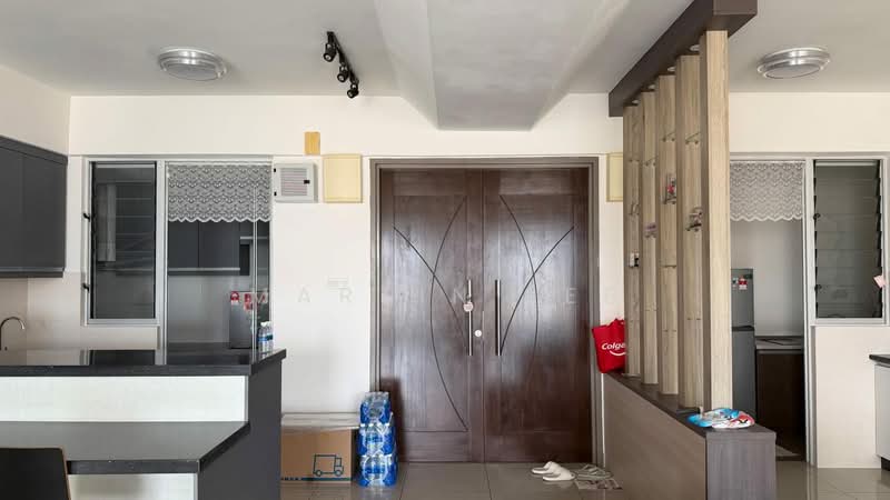 Condominium for Sale at Platinum Lake PV 21 - Martin Lee - Entrance - PropertyGuru.com.my