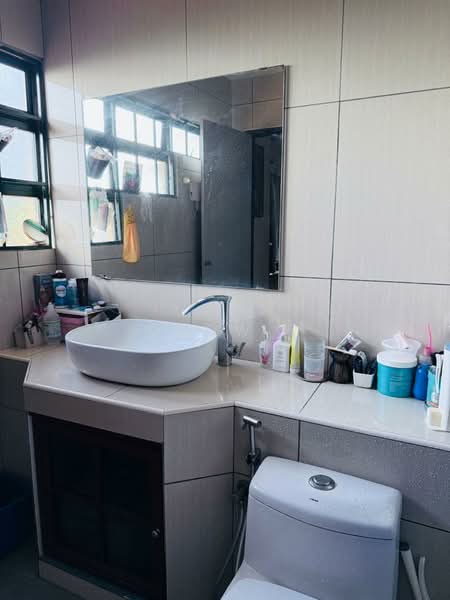 2-storey Terraced House for Sale in Taman Bukit Cheras (Cheras) - Chow . - Bathroom - PropertyGuru.com.my
