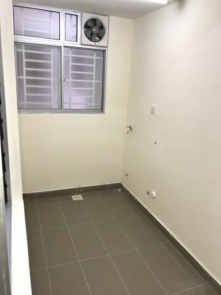 Service Residence for Sale at Platinum Lake PV 21 - calvin Chin - Bathroom - PropertyGuru.com.my