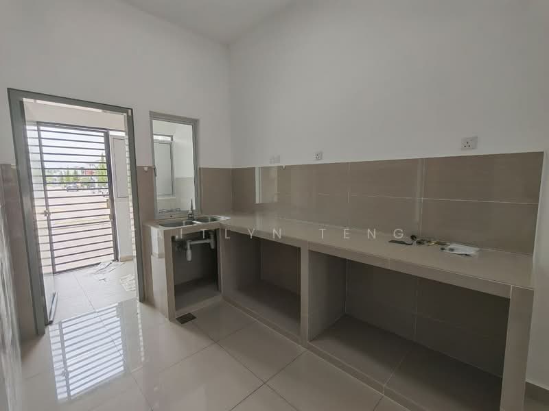 2-storey Terraced House for Rent in Masai (Johor) - Kaitlyn Teng - Kitchen - PropertyGuru.com.my