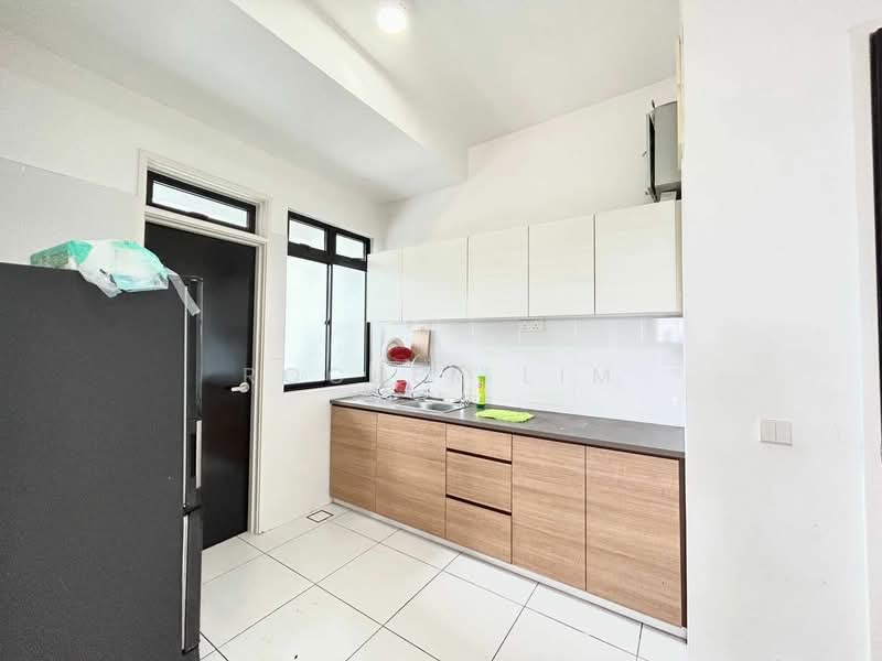 Sky View untuk Untuk Dijual - RM 480,000, Mac 2026 - Kitchen - PropertyGuru.com.my