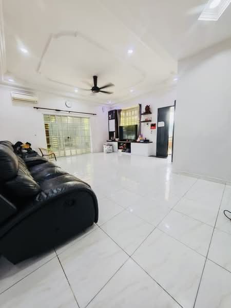 Taman Desa Harmoni untuk Untuk Dijual - RM 710,000, Mac 2026 - Living Room - PropertyGuru.com.my