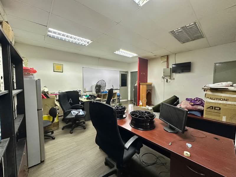 Factory for Rent in Taman Tan Sri Yaacob (Johor Bahru) - Agnes Low - Interior - PropertyGuru.com.my