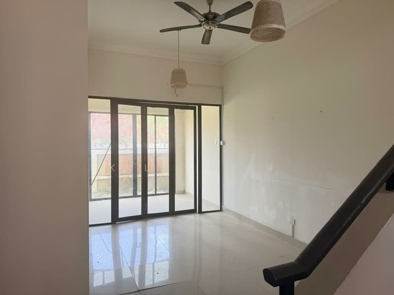 Alam Impian untuk Untuk Dijual - RM 980,000, Mac 2026 - Living Room - PropertyGuru.com.my