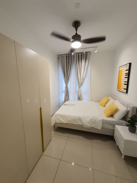 Service Residence for Sale at Kenwingston Avenue - Kean Phang - Bedroom - PropertyGuru.com.my