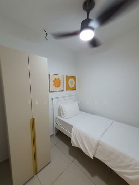 Service Residence for Sale at Kenwingston Avenue - Kean Phang - Bedroom - PropertyGuru.com.my