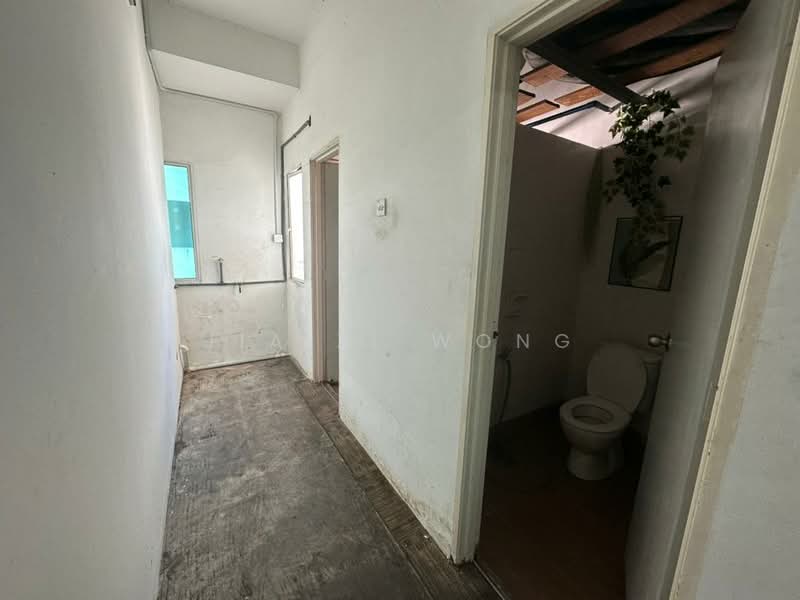 Shop / Office for Rent in Butterworth (Penang) - Jia Zi Wong - Corridor - PropertyGuru.com.my