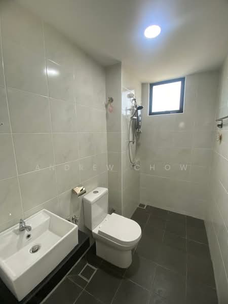 Rumah Teres 2 Tingkat untuk Disewa di Bandar Cassia (Batu Kawan) - Andrew Chow - Bathroom - PropertyGuru.com.my
