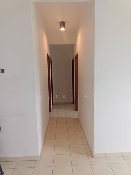 Indah Court Apartment untuk Untuk Disewa - RM 1,700 /bulan, Mac 2026 - Corridor - PropertyGuru.com.my
