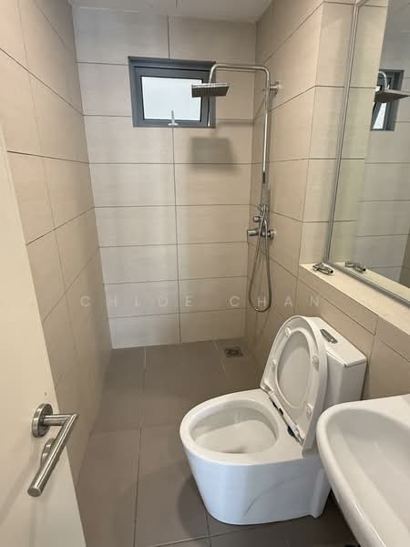 Condominium for Rent at Lakefront Residence - Chloe Chan - Bathroom - PropertyGuru.com.my