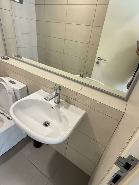 Condominium for Rent at Lakefront Residence - Chloe Chan - Bathroom - PropertyGuru.com.my