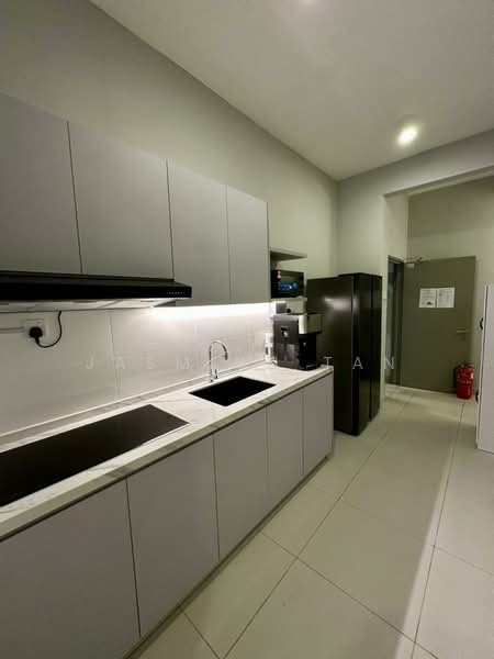 Apartment for Rent at D7 (D'Seven Lagoon Perdana) - Jasminn Tan - Kitchen - PropertyGuru.com.my