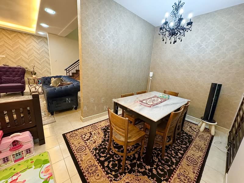 2-storey Terraced House for Sale in Denai Alam (Shah Alam) - NORFADILAH ZAINUDDIN - Living Room - PropertyGuru.com.my