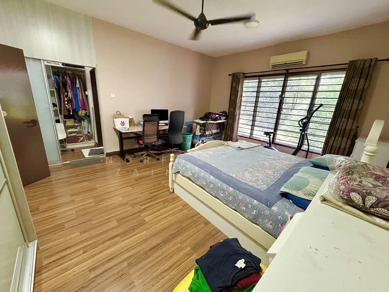 2-storey Terraced House for Sale in Denai Alam (Shah Alam) - NORFADILAH ZAINUDDIN - Bedroom - PropertyGuru.com.my