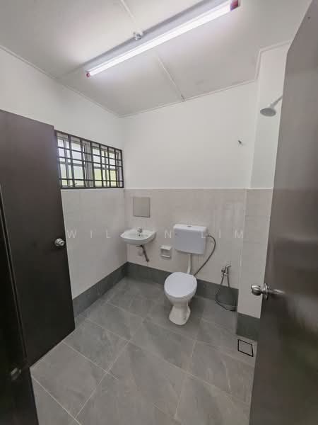 2-storey Terraced House for Sale in Bandar Puteri Klang (Klang) - Wilson Lim - Bathroom - PropertyGuru.com.my