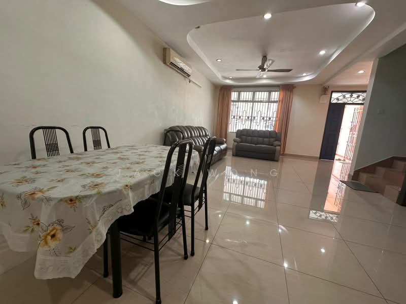 Nusa Bestari Nusas Bestaris untuk Untuk Disewa - RM 2,500 /bulan, Mac 2026 - Living Room - PropertyGuru.com.my