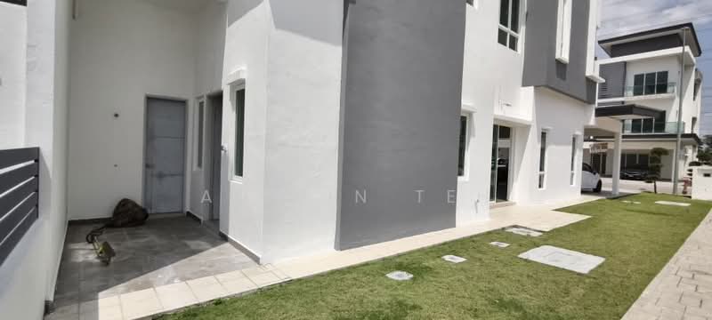 Laman Vista Alam untuk Untuk Dijual - RM 1,200,000, Mac 2026 - Exterior - PropertyGuru.com.my
