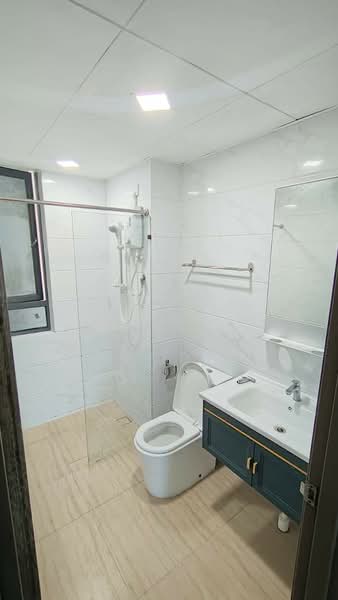 Service Residence for Sale at Country Garden Central Park - Kun Chai - Bathroom - PropertyGuru.com.my