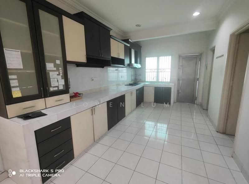 3-storey Terraced House for Rent in Taman Megah Kepong (Kepong) - Jowen Lum - Kitchen - PropertyGuru.com.my