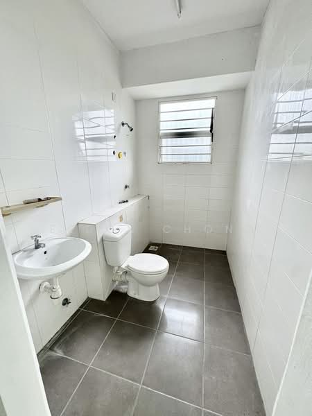 Bangi Avenue untuk Untuk Dijual - RM 600,000, Mac 2026 - Bathroom - PropertyGuru.com.my