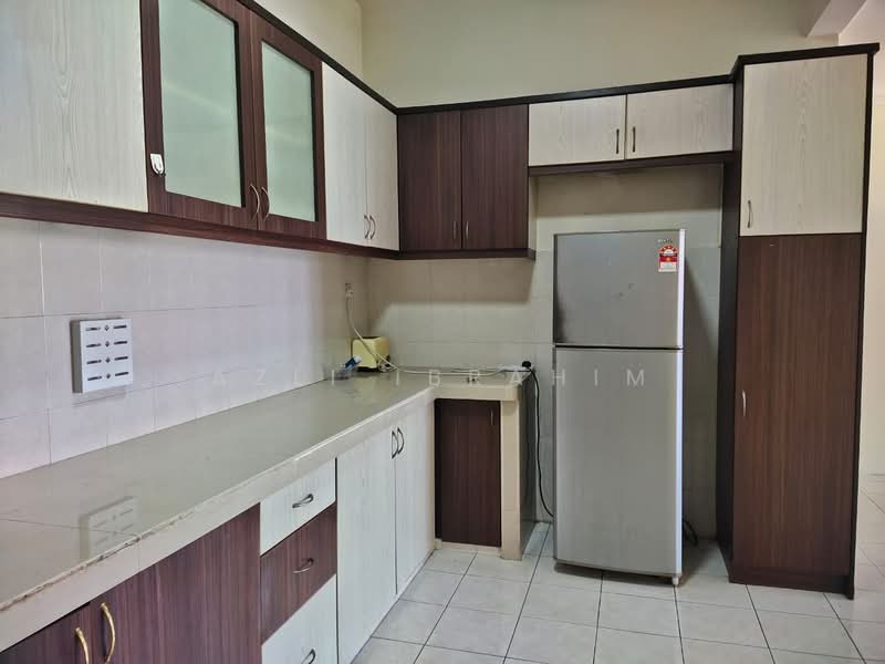 Condominium for Sale at Platinum Hill PV 3 - Azli Ibrahim - Kitchen - PropertyGuru.com.my