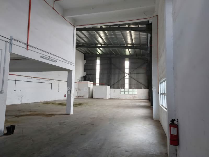 Semi-D Factory for Rent in Ulu Tiram (Johor) - Caridee Wong - Interior - PropertyGuru.com.my