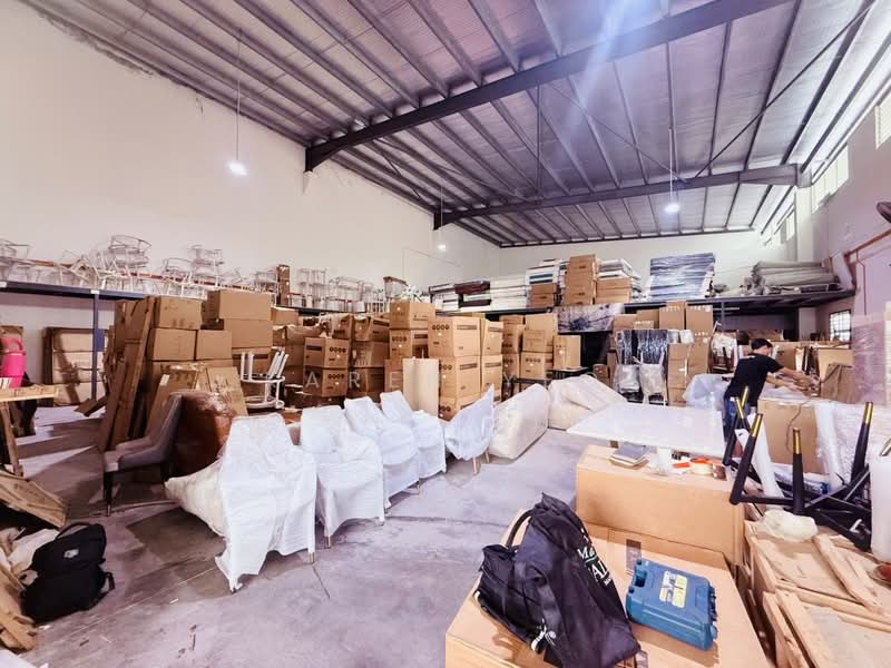 Cluster Factory for Rent in Taman Perindustrian Cemerlang (Ulu Tiram) - Karen Yeo - Interior - PropertyGuru.com.my