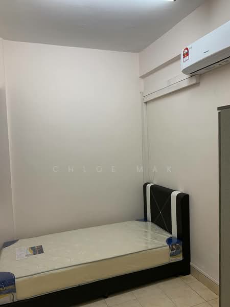 Apartment for Rent at Bayu Puteri 3 - Chloe Mak - Bedroom - PropertyGuru.com.my