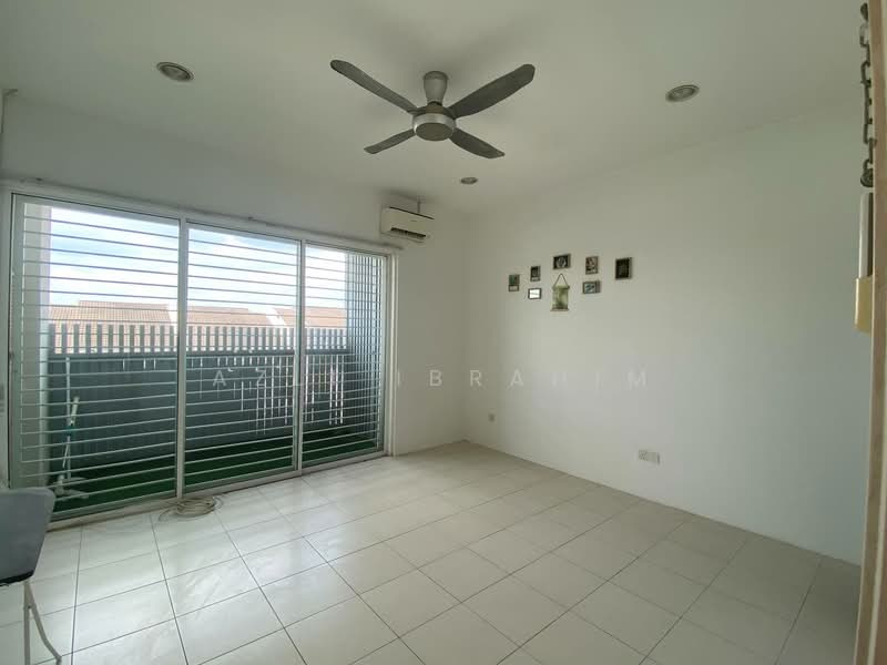 2.5-storey Terraced House for Sale in Taman Nadayu 92 (Kajang) - Azli Ibrahim - Interior - PropertyGuru.com.my