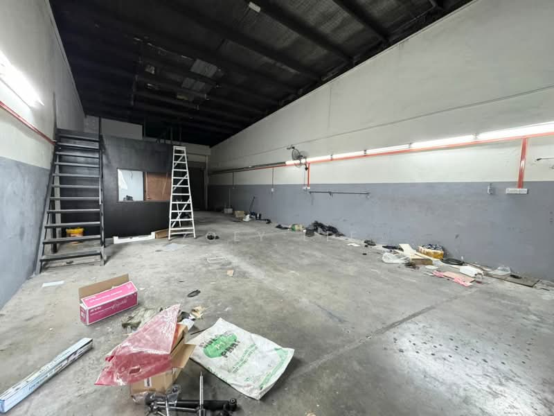 Factory for Sale in Kawasan Perindustrian Kempas (Tampoi) - Zoey Lee - Interior - PropertyGuru.com.my