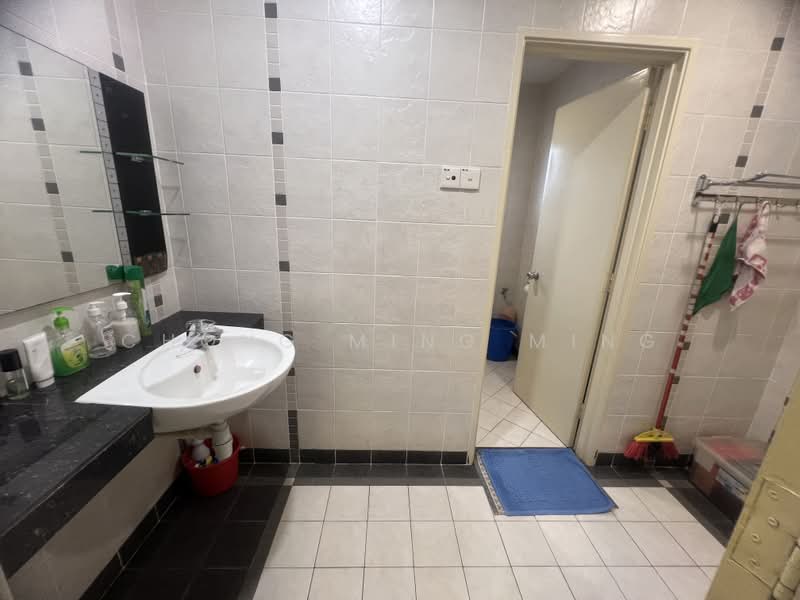 2-storey Terraced House for Sale in S2 Heights (Seremban 2) - Chong Ming Ming - Bathroom - PropertyGuru.com.my